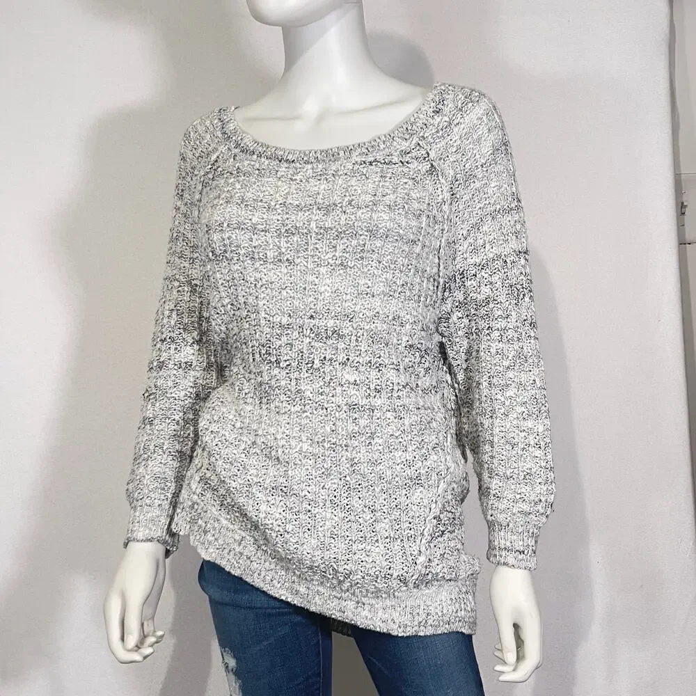 Free People Sweater Womens Medium White Gray Cable Knit Scoop Neck Pullover Top - Picture 9 of 10